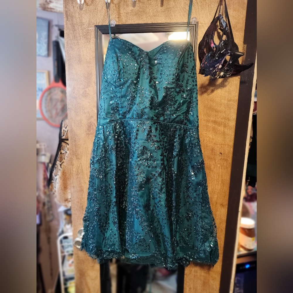 Emerald green party or formal lace up dress